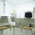 Apartamento Ana\'S Cerca Del Parque Tecnologico