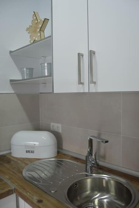 Apartment Ana's Cerca Del Parque Tecnologico Málaga