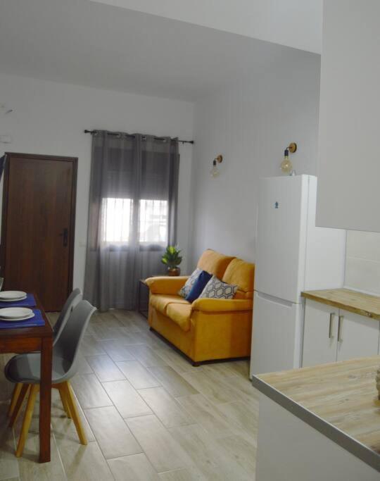Ana's Cerca Del Parque Tecnologico Apartment *